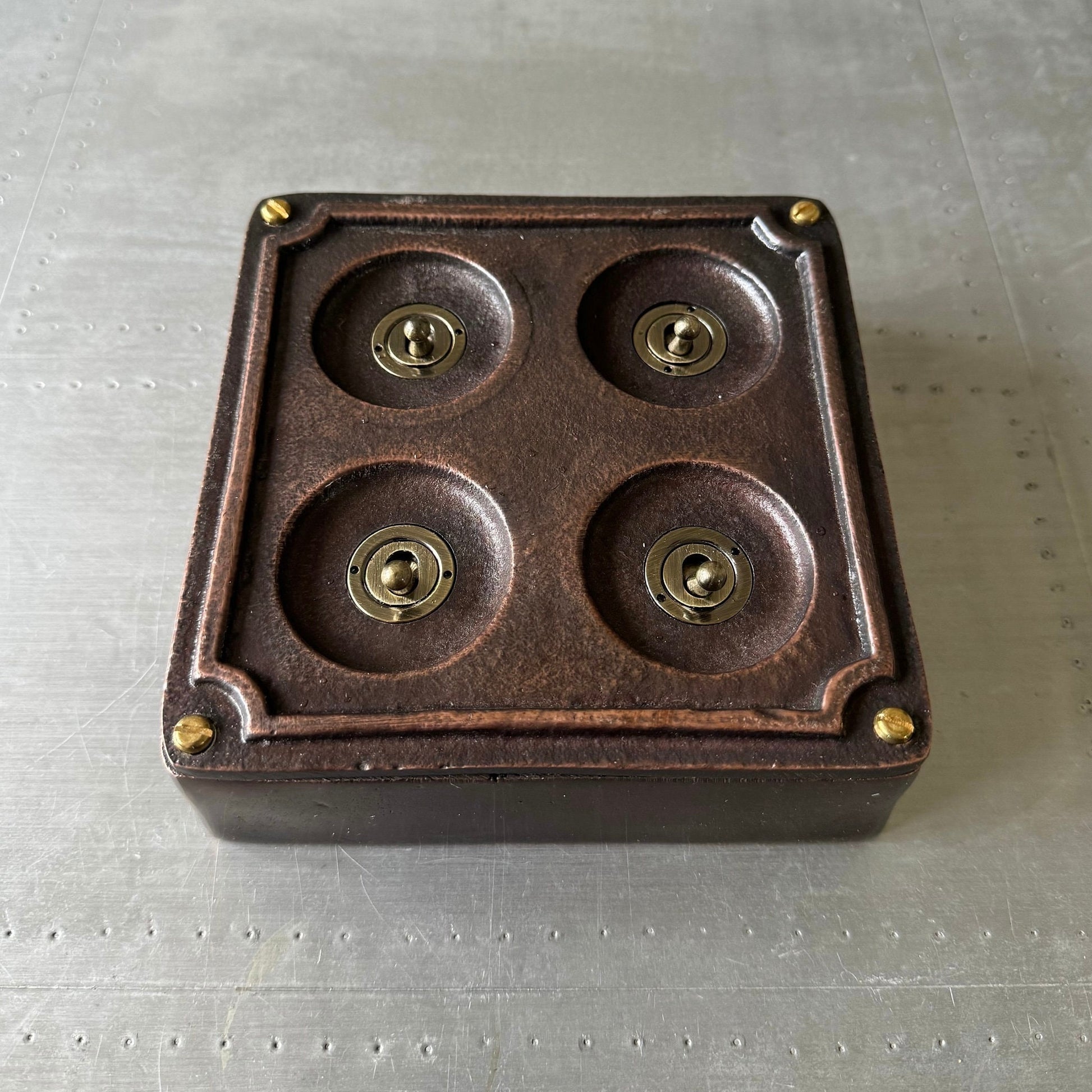 4 Gang 2 Way Solid Antique Copper Metal Surface Mounting Conduit Light Switch Industrial - BS EN Approved