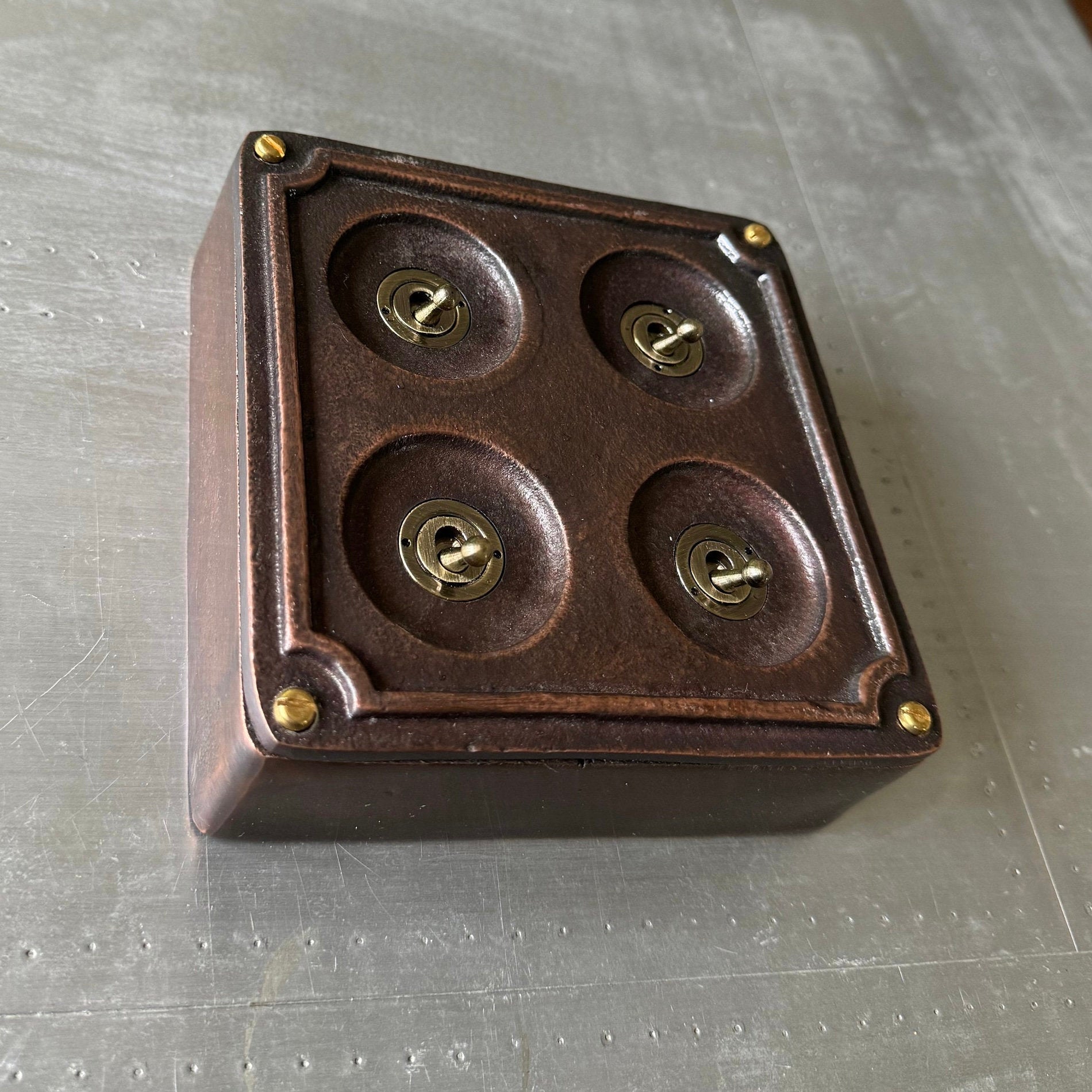 4 Gang 2 Way Solid Antique Copper Metal Surface Mounting Conduit Light Switch Industrial - BS EN Approved