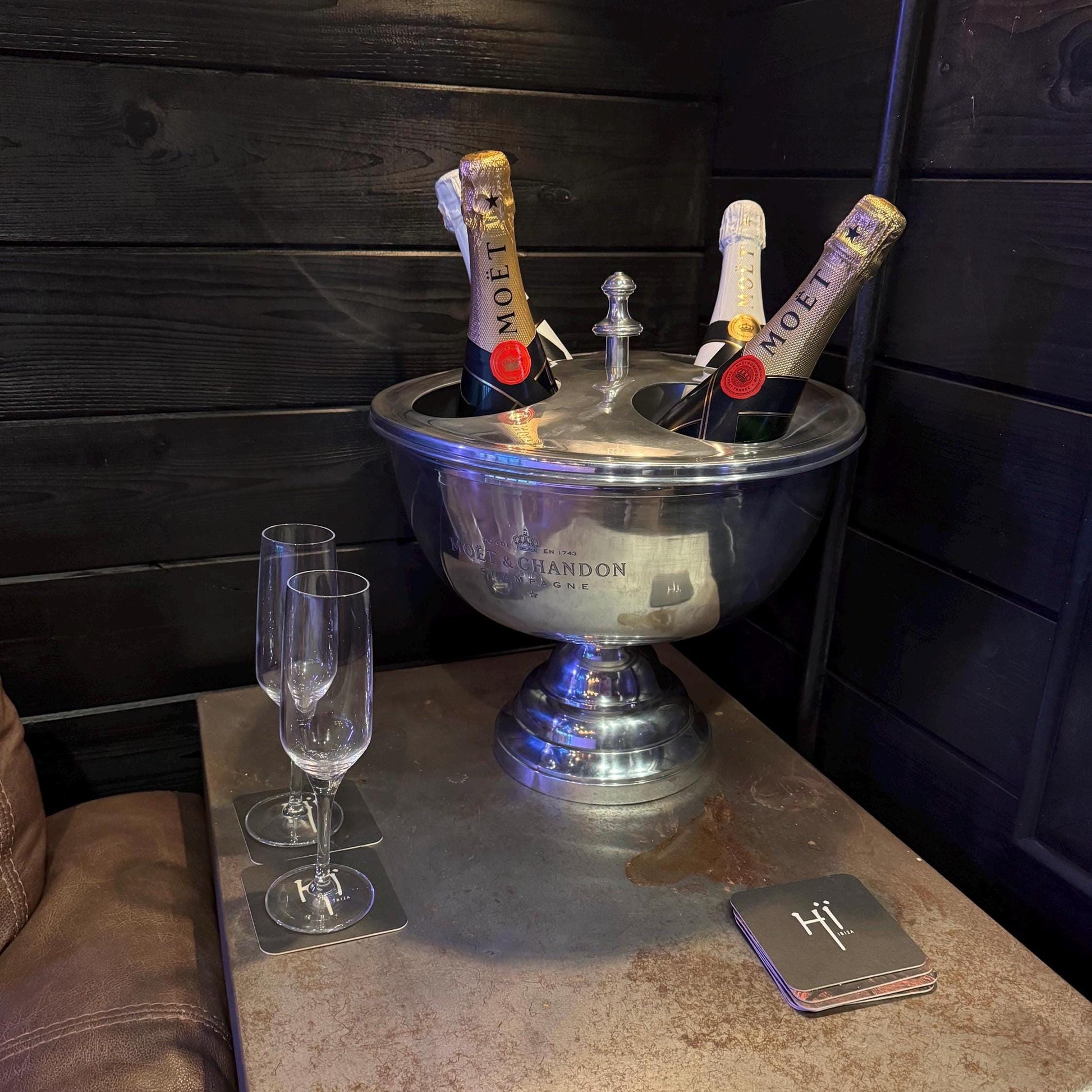 4 Bottle Engraved Moët & a Chandon Champagne Large Ice Bucket | Wine Cooler Bath